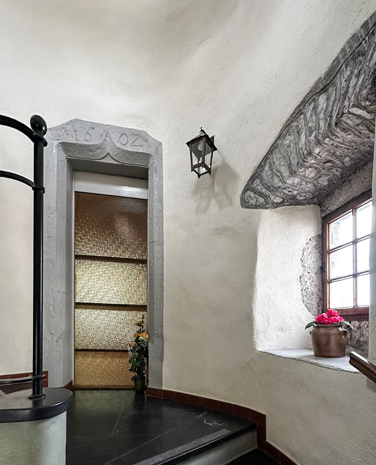 Appartement spacieux de 3,5 pièces avec vue sur les toits de Montreux